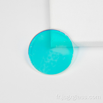 Filtre en verre optique revêtu